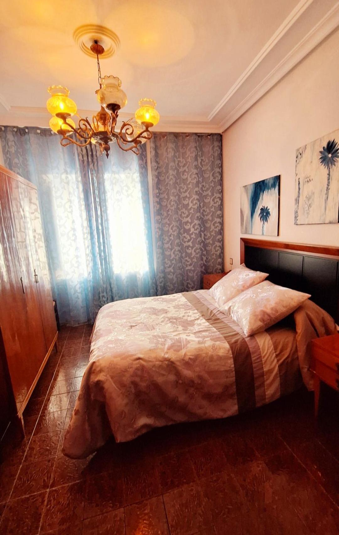 Apartahotel Portal De Leon Caboalles de Abajo Δωμάτιο φωτογραφία